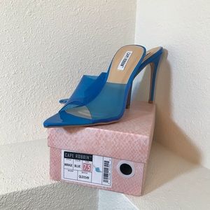 CAPE ROBBIN blue open toe stiletto